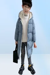 Zimowe dzieci płaszcze dzieci chłopcy kurtki moda gęsta długie płaszcze dziewczęta z kapturem płaszcz snowsuit 310y nastolatek dzieci parkas 739743714