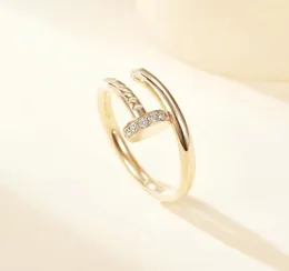 Дизайнерское женское кольцо для ногтей 039s Классическое модное кольцо из 18-каратного золота для девочек на день Святого Валентина039s День свадьбы Любовь Подарок из нержавеющей стали 316L Jew2990746