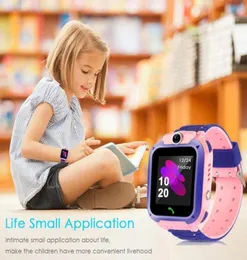 Children039s montre intelligente SOS téléphone montres Smartwatch enfants avec carte Sim Po étanche IP67 bracelet cadeau pour IOS Android40988561273833