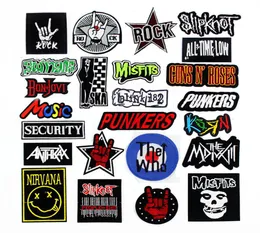 Benutzerdefinierte Patches gemischte Bügeltuch Patches Band Rock Musik Abzeichen Punk bestickte Aufkleber für Jacke Jeans DIY Applikation2686422