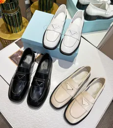 Monolit Loafers Tasarımcı Elbise Ayakkabı Kadınlar En kaliteli patent loafer lüks platform çikolatalı fırçalanmış mokasen ayakkabı ayakkabı