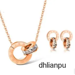 Designer-Halsketten-Schmucksets für Frauen in Roségold, Doppelringe, Ohrringe, Titanstahl-Sets, heiße Mode