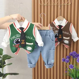 Otoño estilo coreano bebé niño 3 piezas conjunto de ropa astronauta espacial suéter chaleco camisa de manga larga Jeans traje infantil para niños pequeños 240106