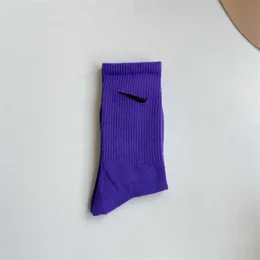 Mens meias Moda Mulheres e Homens Socking Carta de Alta Qualidade Respirável Algodão Atacado Calzino Jogging Basquete Futebol Esportes Sock UUMG