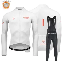 Conjuntos de camisa de ciclismo PNS Maillot Ciclismo Homem Conjunto térmico de inverno Roupas de ciclismo masculinas Homens Road Bike Jerseys Ciclo Jersey Bib Shorts Bycicle BicyclesL240108