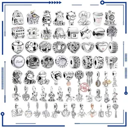925 Silver Digital Dog Castle Bead Pendant Lämplig för Pan Original Charm Armband Ladies Gift Fine Jewelry Production Gratis frakt