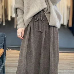 Otoño/Invierno 100% de lana para mujer, media falda holgada de punto de cintura alta, falda de lana suave de lujo coreana a la moda para mujer 240108