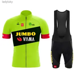 جيرسي لركوب الدراجات يضع Jumbo Visma Cycling Cycling Summer Mens Sirts Sirts Bicycle Clothes Jersey Set MTB Bike Road Road Uniform Pants Gel 2023L240108