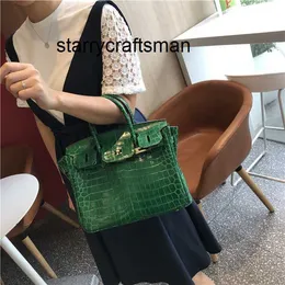 Designer Woman Handbag French and New Alligator Pattern Bag Leather Women's Single Shoulder Handbag Stor lås med logotyp B K