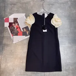 10063 XL 2024 Milan Runway Dress Spring Crewneck kort ärm över knä svart märke samma stil kvinnor klänning mode hög kvalitet weilang216