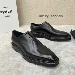 Berluti Zapatos de vestir de cuero para hombres Casual Berluti/bruti Zapatos de cuero de negocios formales clásicos para hombres Zapatos Oxford con cordones de suela gruesa 3P5U