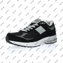 2002R Black Grey Castlerock Sports But dla mężczyzn M2002R Sneakers Męs