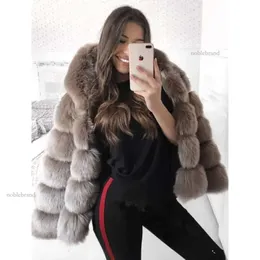 2024 женское пальто из искусственного меха, дизайнерская зимняя толстая теплая куртка с капюшоном, пушистая верхняя одежда с капюшоном, элегантная верхняя одежда, большие размеры