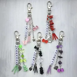 Cute Handmade Key Rings Custom SKZ ATEEZ NCT KPOP Keychain Straykids Name Crystal Keychains Y2K DIY BOHO Jewelry for Women and Girls J240108