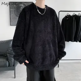 Män o-hals plysch hoodies mjuk fast färg manlig avslappnad grundläggande flanell varm komfort vintage japan stil tröjor plus storlek s-3xl 240108