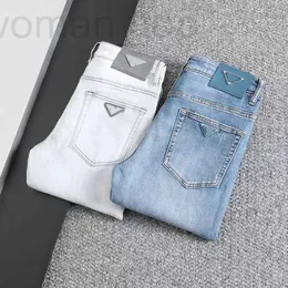 Men's Jeans Designer luxury men's jeans Light triangular top line patch wash print motorcycle retro color stretch casual pants 2KPC