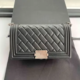 Luksusowe damskie ramię designerka torebka pikowana Woc Caviar klasyczny klapa cc torba krzyżowa Cross Body Złoty łańcuch TOTE Bag w kopercie Dhgate skórzana torebka wiadra EE