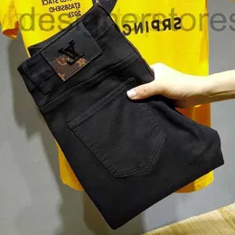 Jeans da uomo firmati da uomo nuovi 2022 primavera e autunno capris di tendenza elastici di lusso leggeri con gamba piccola 17U7 52S5