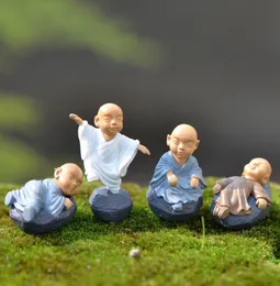 Kung Fu Cartoon Monk Figurines Wai Garden Miniatury Ozdoby Terrarium Dekoracja Moss Micro Krajobraz Rzemiosła LX58989622226