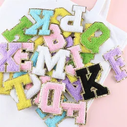 A-Zフェルトステッカー衣服刺繍用の大きなピンクのタオル英語の文字パッチ衣類名DIYクラフトアクセサリー268V