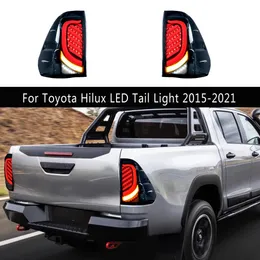 Zespół tylnego samochodu hamulca hamulca Odwrotne światła biegowe Sygnał skrętu Streamer dla Toyota Hilux LED Light 15-21 Tylna lampa automatyczna część