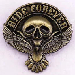 Broschen Ride Forever Totenkopf-Abzeichen, Vintage-Emaille-Anstecknadel, Motorrad-Club-Brosche, Schmuck