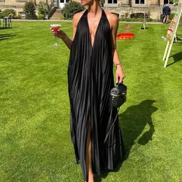 Casual klänningar vår elegant solid delad veckad maxi klänning kvinnor djupt v hals ihålig halter party sommar stor backless boho länge