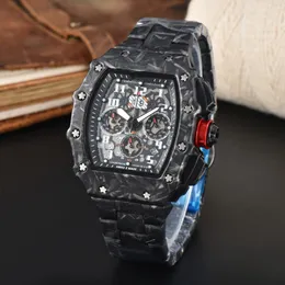 2024 Lüks Erkekler Saat Tasarımcısı Saat Reloj 44mm Siyah Dial Otomatik Mekanik Buzlu Moda Klasik Paslanmaz Çelik Su Geçirmez Saat