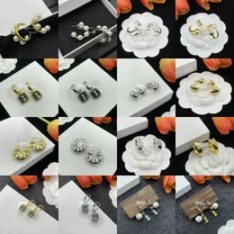 Retro-Kupfer-Buchstaben-plattierte Ohrringe, modische, stilvolle Diamant-Ohrringe für Hochzeit, Party, Geburtstag, Geschenk