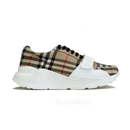 Berbery 2024 Nya casualskor Summer Breattable Tjock Soled Leather Sports Sneakers Dad Shoes Mens Women 35-44