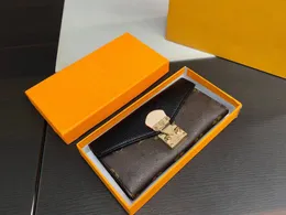 Новый модный кошелек Классический дизайн с принтом Высококачественная фурнитура Подходящая сумка для карточек Универсальный модный кошелек соответствующего цвета
