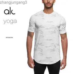 Desginer Aloyoga Yoga camiseta masculina Casu Running Fitness Suit de manga curta Stretch Sports T-shirt respirável absorvente de suor roupas de secagem rápida Al