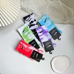 Socks designers socks for men Color gradient Autumn winter pure cotton men's and women's tie dyed long socks sports high tube tide candy color sock