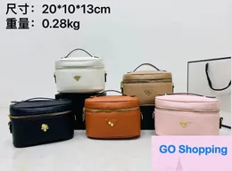 Autumn and Winter New Portable Letter Small Box Shoulder Messenger Bag Ladies Cosmetic Bags High Quality