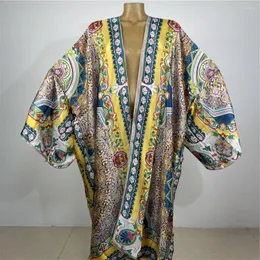 Costumi da bagno da donna Kimono estivo Donna Cardigan con stampa bohémien retrò Camicetta femminile Allentata Casual Copricostume da spiaggia Caftano Kuwait per feste