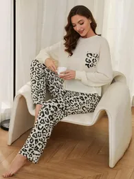 Women Pajama Set Long Sleeves Round Neck Top FullLength Pants Fall Winter Spring Female Sleepwear 2 Piece Nightwear Homewear 240108