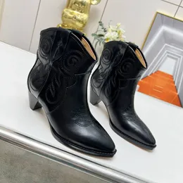 Famous designers highly recommend classic women's boots Minimalist style is full of freshness and vitality, and the shape is flexibly interpreted size35-39