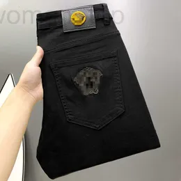 Мужские джинсы дизайнерские осень и зима Guangzhou Xintang Cotton Bullet Корейское издание Small Foot Slim Fit Чистый черный Высококачественная европейская вышивка Medu FZ1R