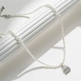 Pendant Necklaces Fashion Creative Retro Rhinestone Handbag Shape Crafts Necklace Women Jewelry Pearl Chain Bag Design Charm Choker