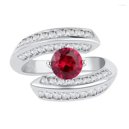 Cluster-Ringe S925 Ganzkörper-Silberimitat Blau Brillant Rot Korund Ein geometrischer Ring Mutter Bleistein 6 mm Hochzeit