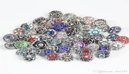 Newest 50pcslot High quality Mix Many styles 18mm Metal Snap Button Charm Rhinestone Styles Button rivca Snaps Jewelry NOOSA butt9566992