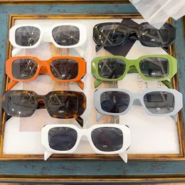 Designer zonnebril klassieke letter dameszonnebril mode reisbril voor heren 7 kleuren
