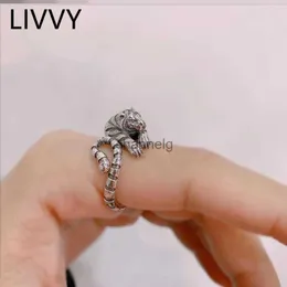 Cluster Rings Livvy Thai Silver Color New Design Vintage Gothic Domineering Tiger Ring Men's Trend Fashion Hip Hop smycken Tillbehör YQ240109