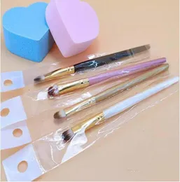 50st Eyeshadow Brush Super Soft Professional Pincel Con Esponji Makeup Eyebrow Brush Eyeshadow Blandning Vinklade sminkborstar Com2155529