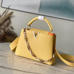 10A Projektanci najwyższej jakości torebki torebki BB 27 cm torba na ramię Mała torba projektantka Kobiety luksurys skórzane torebka crossbody Bag G2401091xq