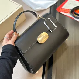 Commuting and Dating Women's Bag, Famous Designer Classic Solid Color Handbag, Minimalist Style Crossbody Bag, Essential for Dating, Shopping, Single Shoulder Bag