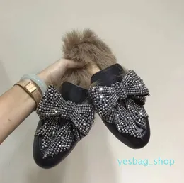 Designer sapatos de inverno chinelos de pele mulheres dirigindo mocassins de couro genuíno moda mocassins bordado urso tigre flor