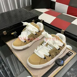 Sapatos de grife de luxo moda masculina sapatos casuais couro genuíno nicho casual moda marca design sola grossa pequeno verão branco respirável pão skate