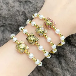 Braccialetti 5 pezzi nuovi arrivi braccialetto di perle di conchiglia ottone simpatico orso perline di zirconi multicolori braccialetti di moda per le donne festa