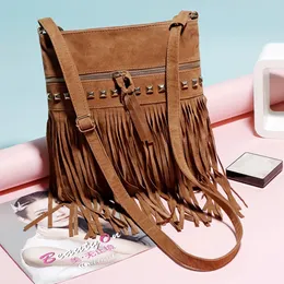 Faux mocka frans tassel kvinnor axelväska messenger vintage stil tjej crossbody mujer bolso flecos 240110